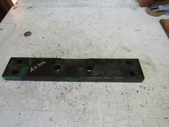 Picture of John Deere L76091 Drawbar Support