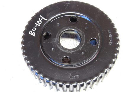 Picture of Timing Belt Gear Pulley 04286245 off 2004 Deutz F3L2011 Engine in Vermeer RT450 Trencher