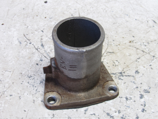 Picture of Intake Manifold Flange 242387001 off 2004 Deutz F3L2011 Engine in Vermeer RT450 Trencher