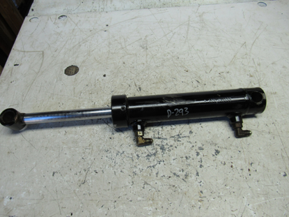 Picture of Vermeer 223998001 Hydraulic Steering Cylinder off RT450 Trencher
