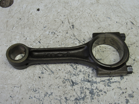 Picture of John Deere CH10682 Connecting Rod Yanmar 3T80J