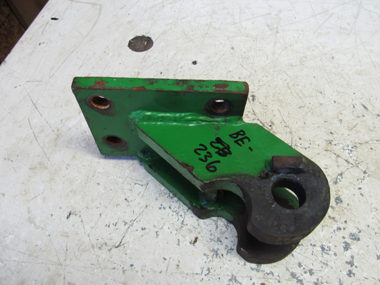 Picture of John Deere CH11974 LH Left Draft Link Bracket