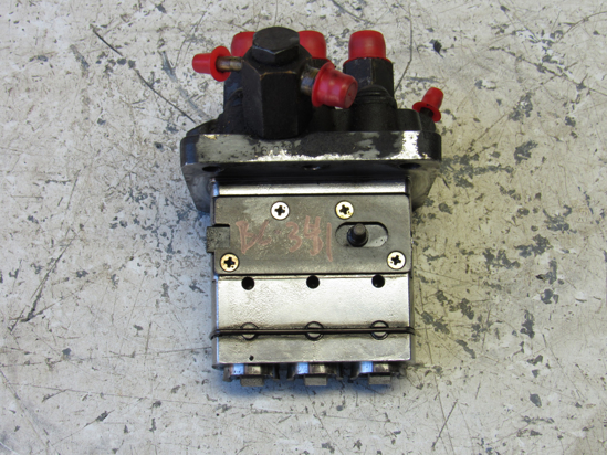 Picture of Kubota 16032-51010 Fuel Injection Pump to certain D905 D1005-E D1105-E D1305-E 16032-51013