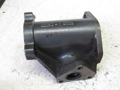 Picture of Kubota 6C070-92000 Steering Gear Case Housing