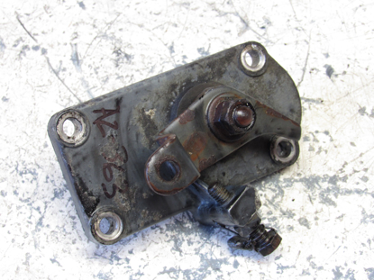 Picture of Speed Control Plate Lever 15221-57112 Kubota D1102 Diesel Engine L2350 Tractor 15813-57150