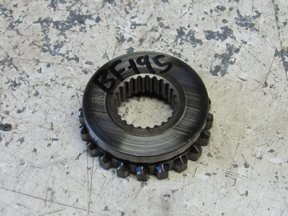 Picture of Kubota 35260-23260 Spline Boss