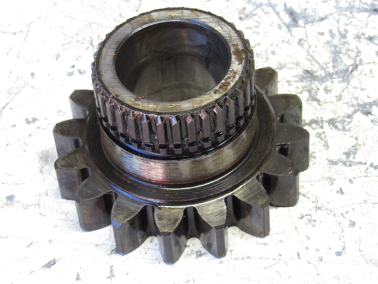 Picture of Kubota 38260-25170 Gear 16T