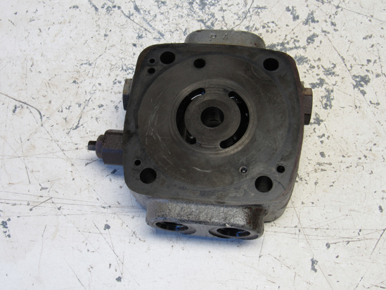 Picture of Piston Pump Valve Plate 2721560 off OilGear PWC022 Jacobsen 4114576