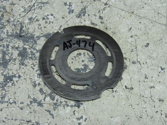 Picture of John Deere MT1911 Valve Plate Eaton 70113-008