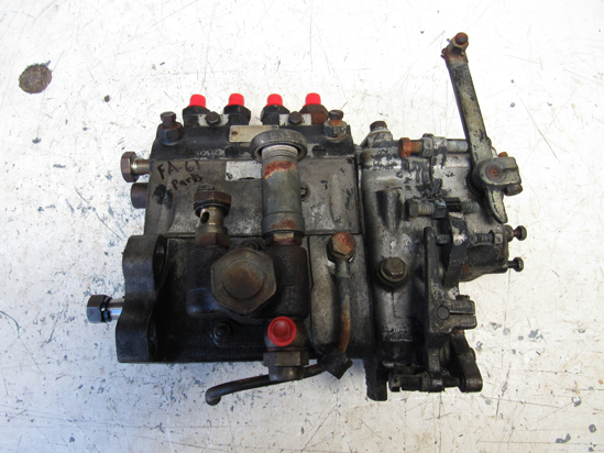 Picture of Case H659870 Fuel Injection Pump off Mitsubishi 4DQ5 DH4B Trencher NipponDenso 190000-5810 30661-59030
