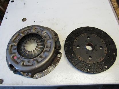 Picture of Kubota Clutch Disc and Pressure Plate TA020-20600 TD020-20500
