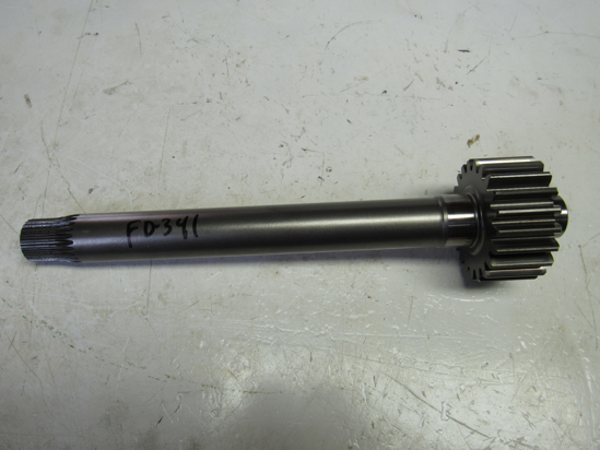 Picture of Kubota TD060-52500 Gear Shaft 21T