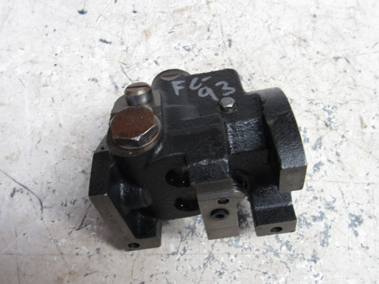 Picture of Case David Brown K262493 Hydraulic Control Valve Assy