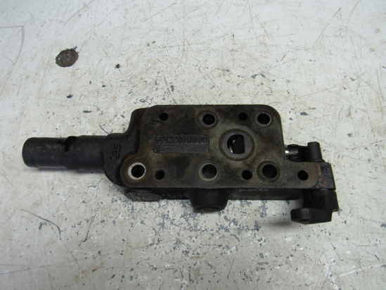 Picture of Case David Brown K204014 Hydraulic Selective Control Valve NOT WORKING