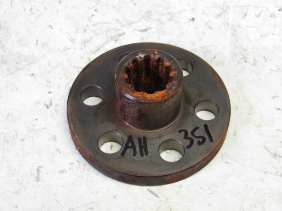 Picture of Kubota 35080-14010 Flywheel Splined Hub 35080-14017