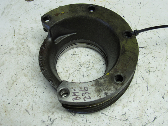 Picture of John Deere T21433 Differential Bearing Housing Quill