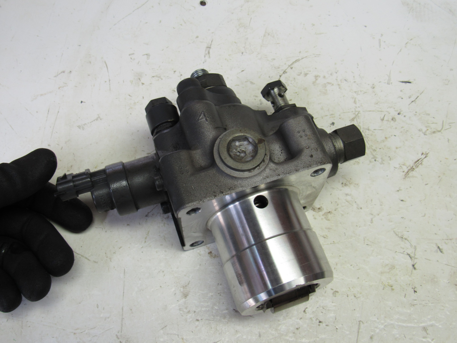 未使用　ガソリン５0ｃｃＢＴ－５０FUJIＩＭＶＡＣ．ＣＯ 44-50-000-206-D 0705BD0011N Car 4WD Gearbox Control ECU