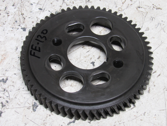 Picture of John Deere M811884 Injection Pump Drive Gear off Yanmar 3TNV76-DJMA