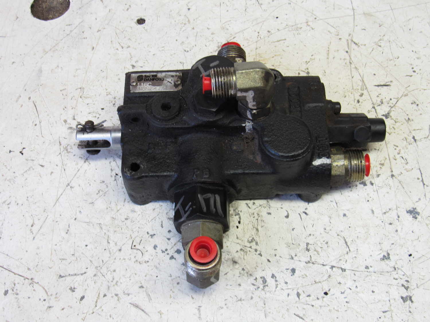 Eastern Triangle Enterprises LLC EStore. John Deere TCA51000 Hydraulic