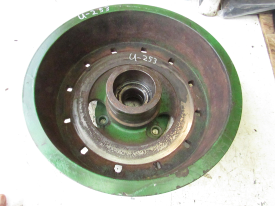 Picture of Impeller Drive Slip Clutch Pulley Hub AE49385 John Deere 910 915 916 920 925 930 935 926 936 Moco