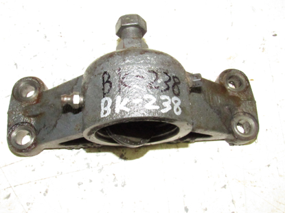 Picture of 4WD Front Axle Pivot Holder Bracket TA150-13500 Kubota TA150-13505