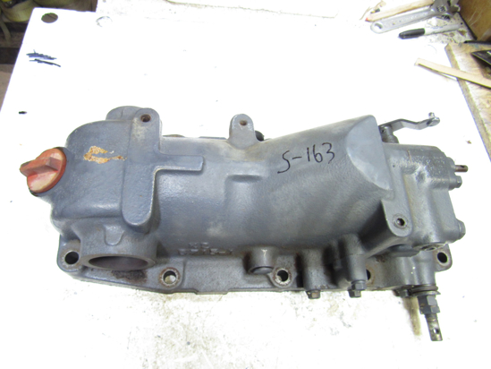 Picture of Kubota TA040-34114 Hydraulic 3 Point Cylinder Case Housing to Tractor TA040-34110