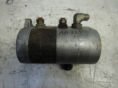 Picture of Hydraulic Auxiliary Gear Pump TCA14808 John Deere 3245C Mower