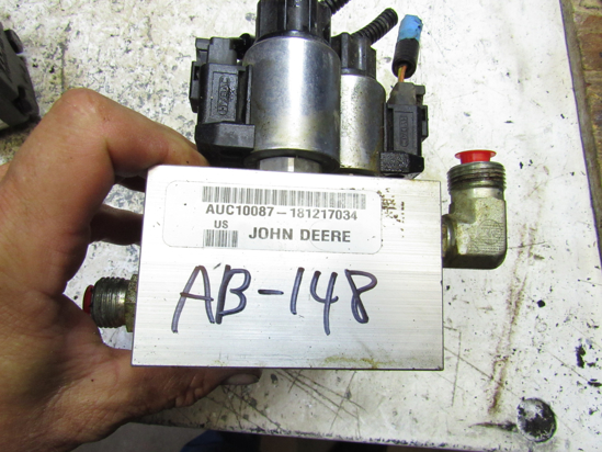 Picture of Lift Valve Assembly AUC10088 John Deere 8000A Mower