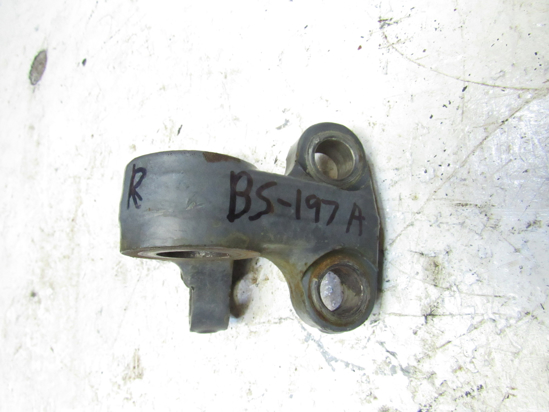 Picture of Kubota 35533-43824 Front Axle RH Right Steer Knuckle Arm to Tractor