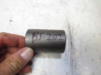 Picture of Kubota 33750-41310 Front Axle Coupling