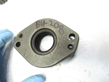 Picture of Kubota 3N300-41160 Propeller Shaft Suport to Tractor