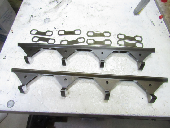 Picture of Navistar International 1818270C Cam Lifter Retainers to certain T444E 7.3