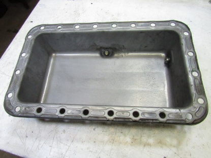 Picture of Oil Pan off 2005 Kubota V2003-T-ES Toro 98-7520