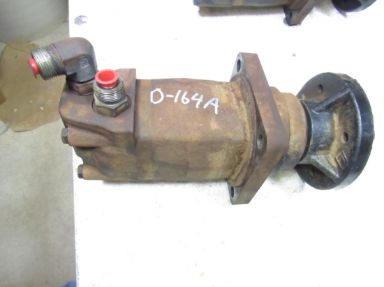 Picture of Jacobsen 4118255 Rear Drive Motor  AR-5 Mower