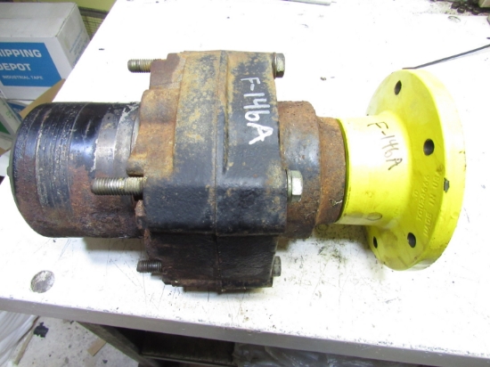 Picture of John Deere TCA20089 AUC18555 Front LH Drive Motor 7500A E-Cut Mower