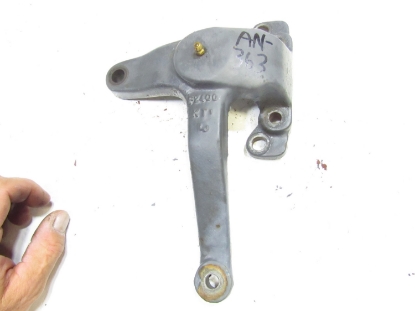 Picture of Knuckle Arm Assy. RH K3511-56420 76630-56224  76630-56223  Kubota F2560  Mower