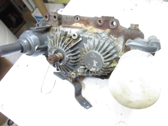 Picture of Hydrostatic Transmission Assy with PTO one way clutch K7001-39000  K7001-39006  K7001-39008  Kubota F2560  Mower K3511-14950 K3511-14920 K3511-12410