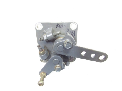 Picture of Kubota 16205-57015 Speed Control Plate Levers to certain D1105-E D1305-E 16205-57010 1G031-57010