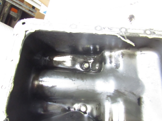 Picture of Kubota 16225-72702 16218-01500 16218-01610 Oil Pan to certain D1105-E engine
