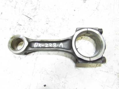 Picture of John Deere AM875320 Connecting Rod Yanmar 3TNE82A 3TN75