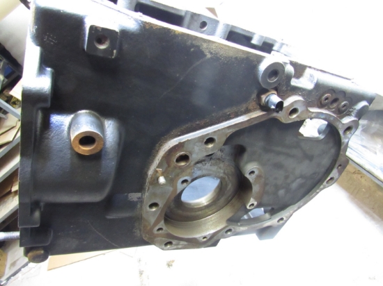 Picture of John Deere YZ80608 Transmission Case Diff Housing