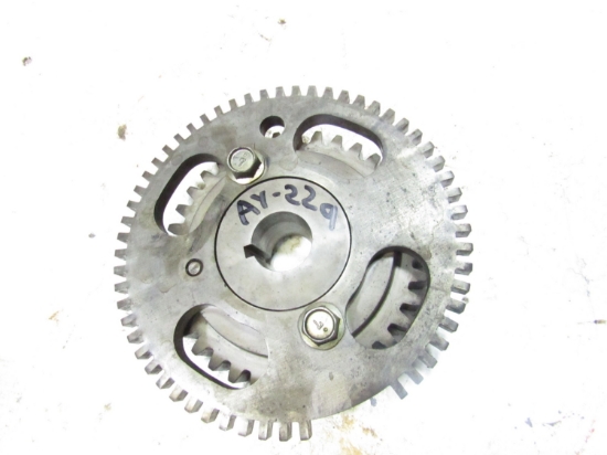 Picture of Kubota 1J770-51150 Supply Pump Gear V3307-T Takeuchi K1J770-51150