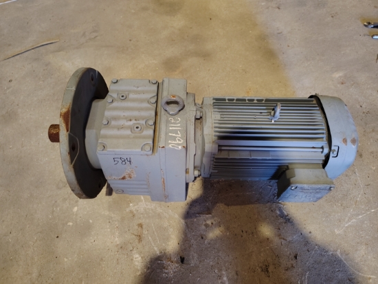 Picture of 7.5 HP Sew-Eurodrive RF87 DRN132S4/TF  Electric Motor 230/460 Volt 1768/64 1464/53 RPM
